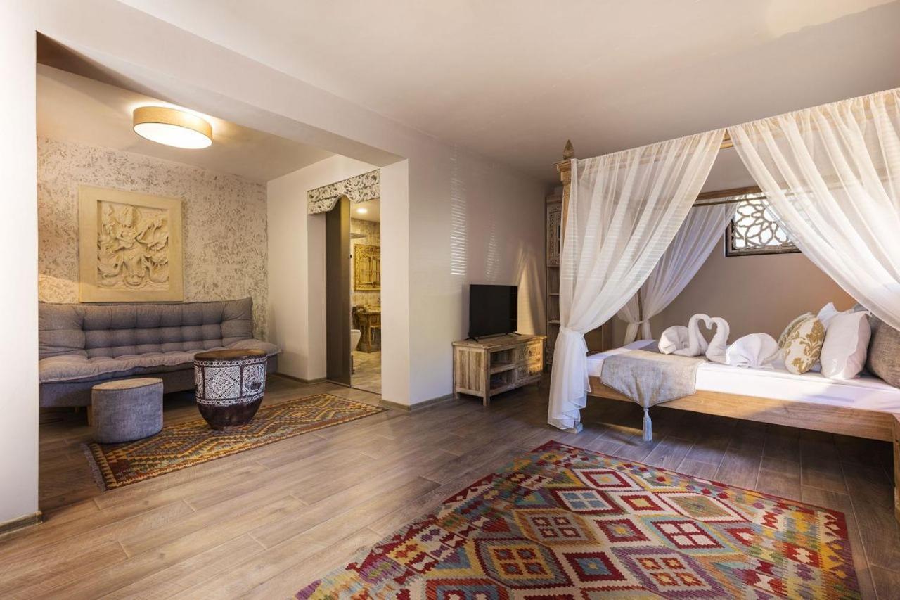 Boutique Hotel Horizont Varna Exteriör bild